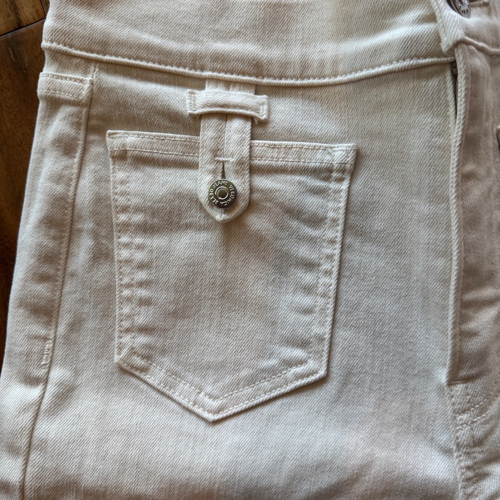 Veronica Beard Carson Patch-Pocket Kick-Flare Jea… - image 6